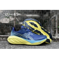 Asics Mens running shoes 052